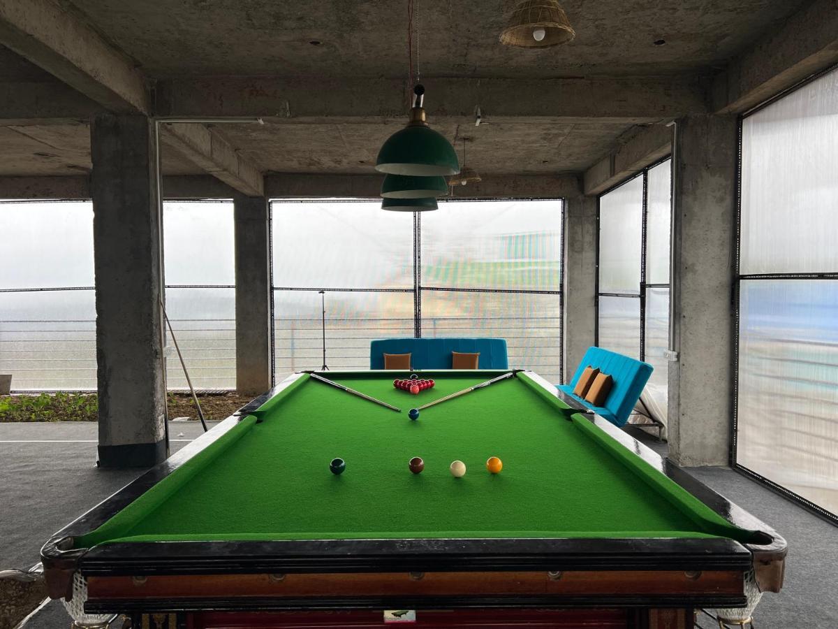 Flyscape Hostel Bir  Luaran gambar