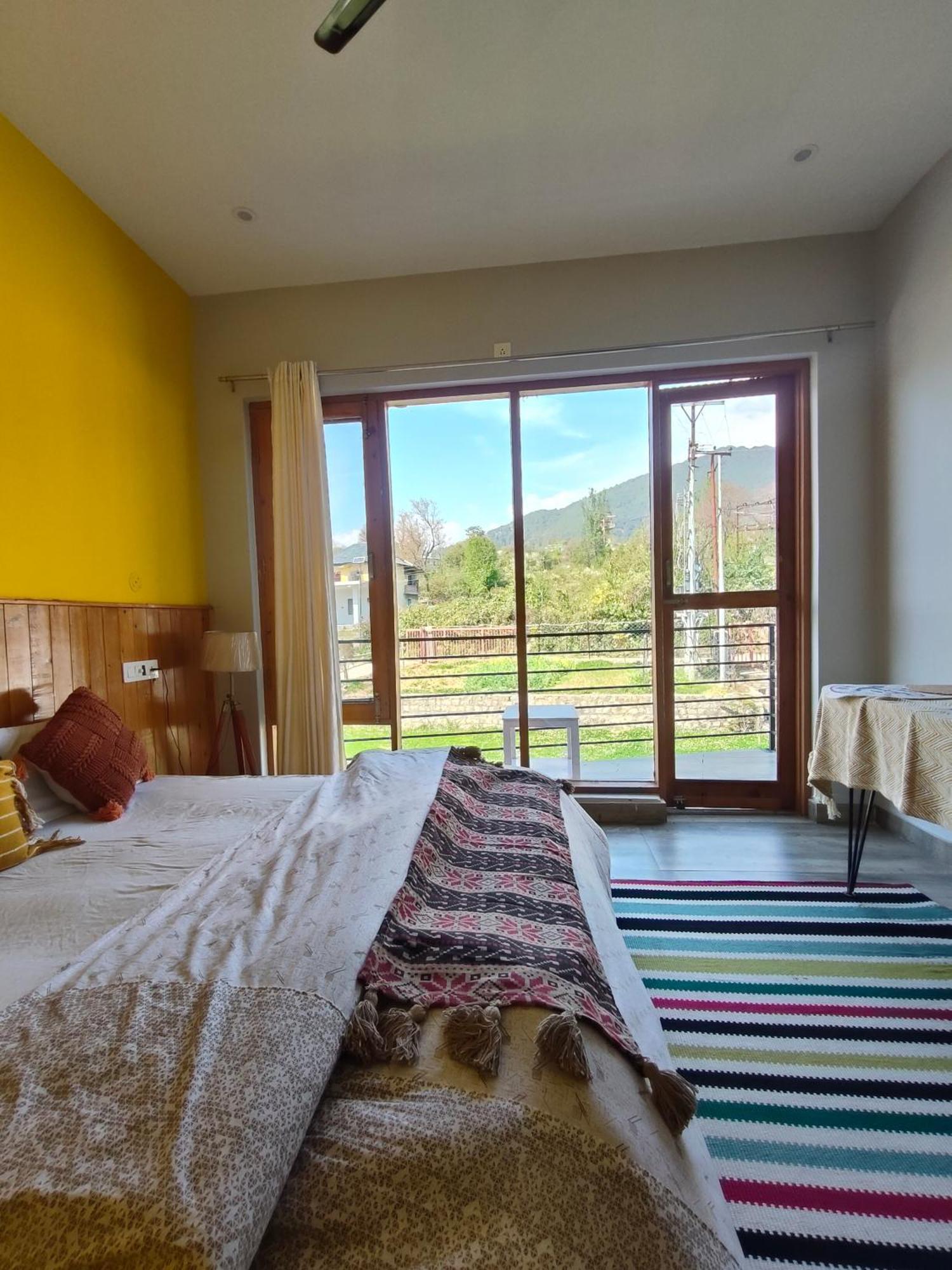 Flyscape Hostel Bir  Luaran gambar