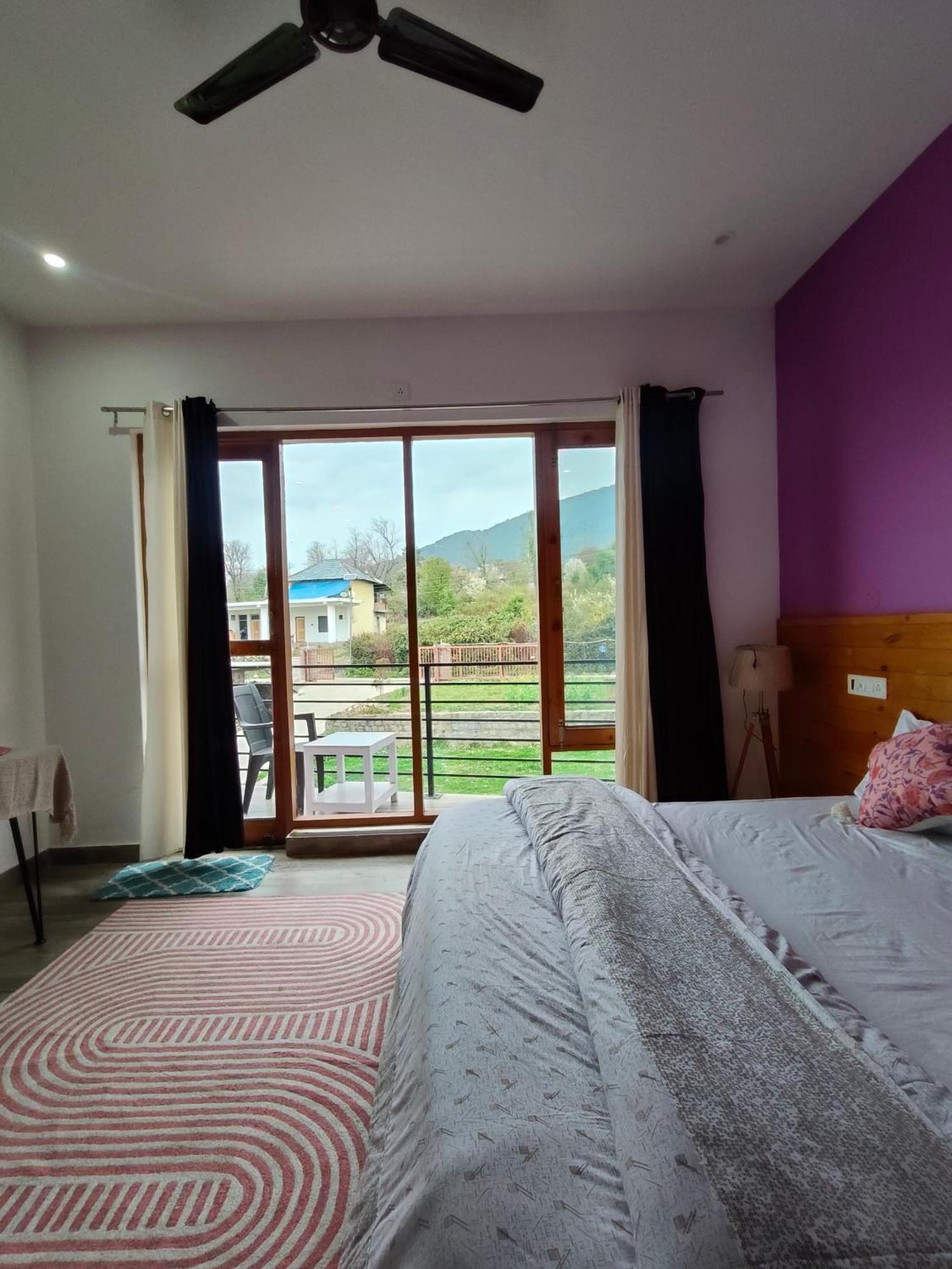Flyscape Hostel Bir  Luaran gambar